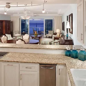 Caribbean Club Boutique Hotel, Grand Cayman Dog City