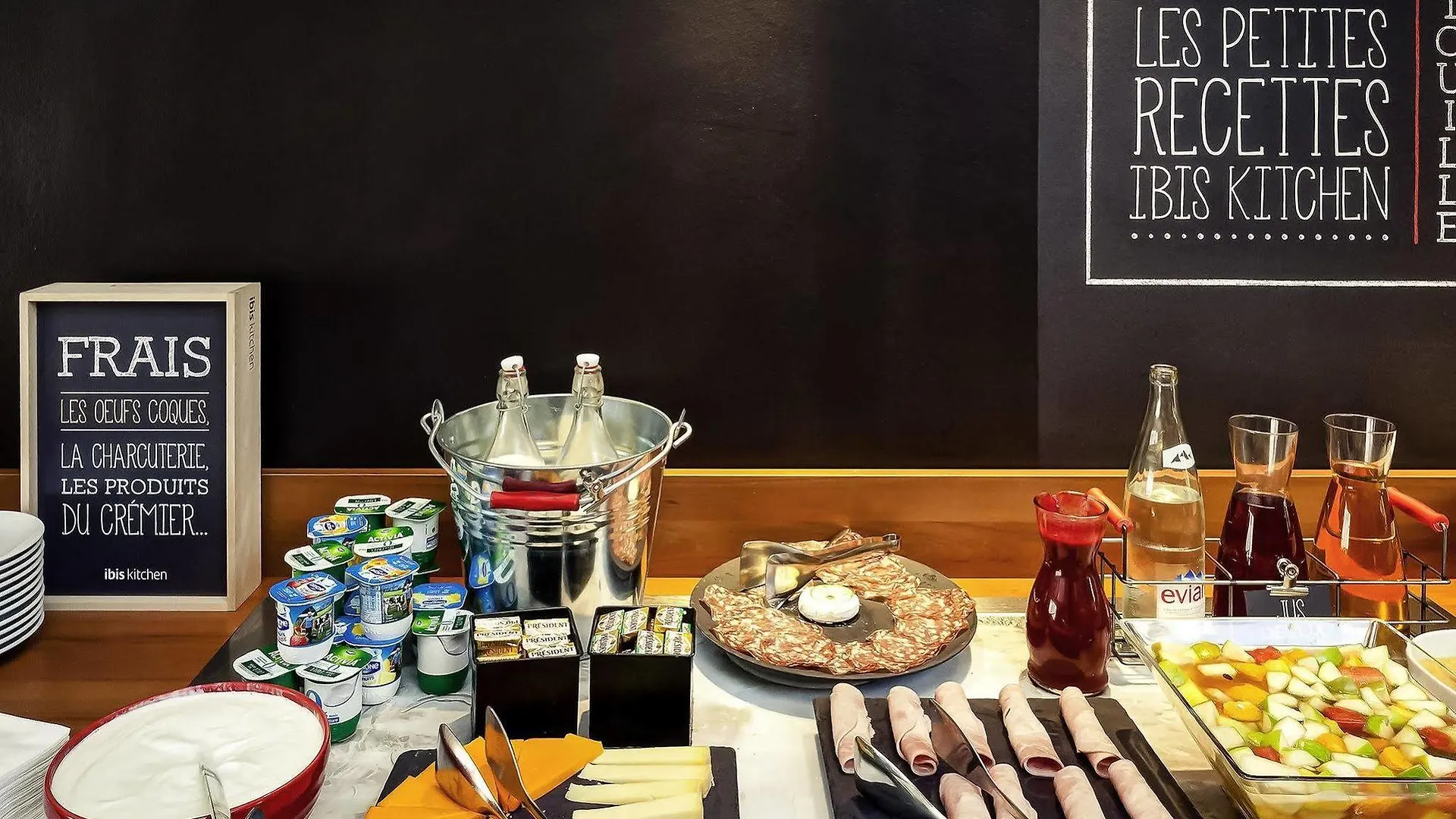 Hotel Ibis Lyon Est Bron