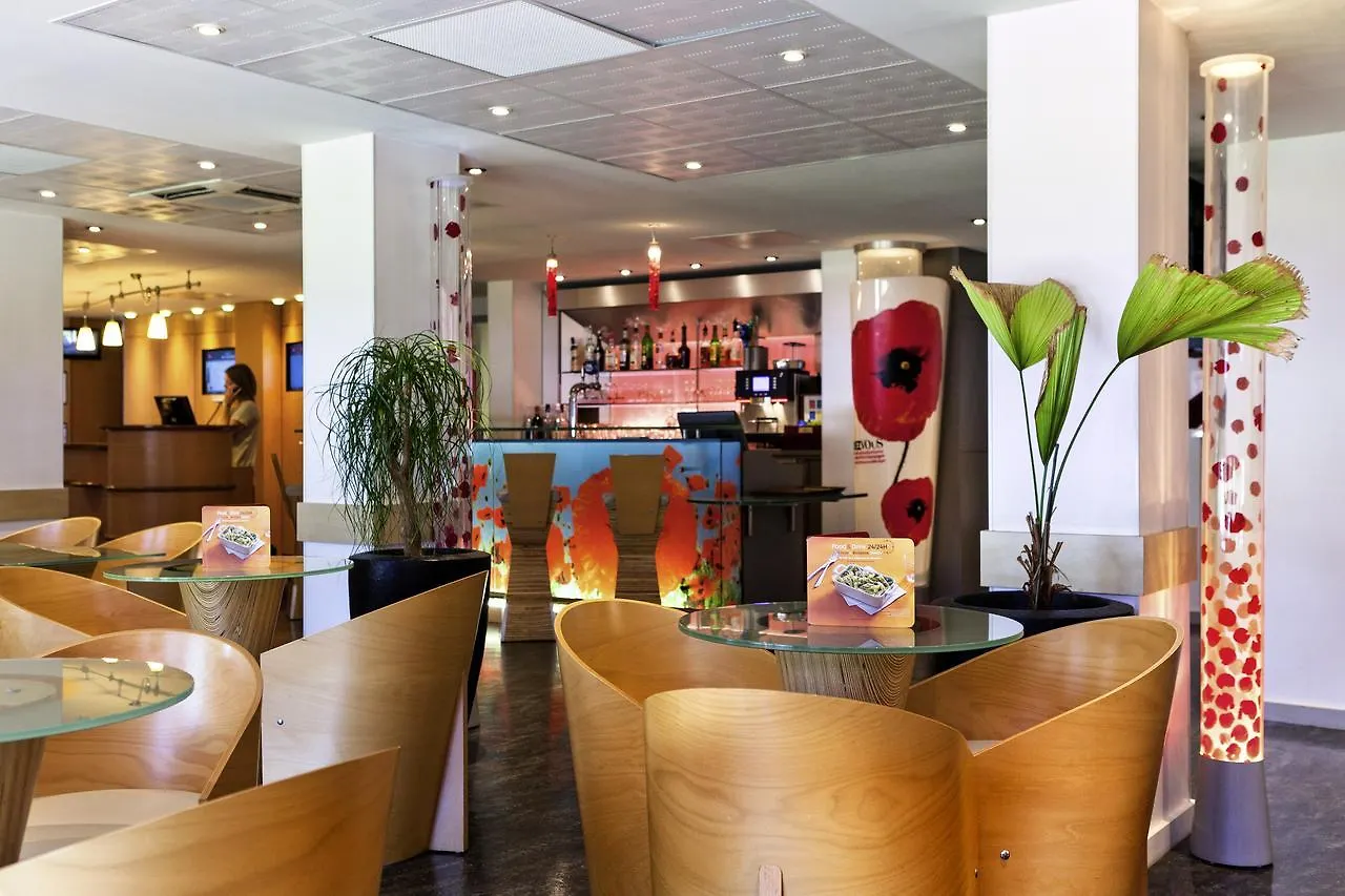 ***  Hotel Ibis Lyon Est Bron Francia