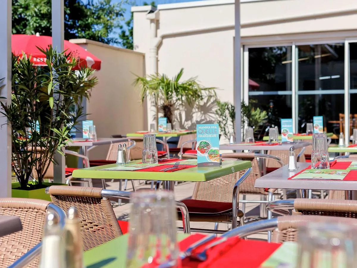 Ibis Lyon Est Bron Hotel 3*,  France