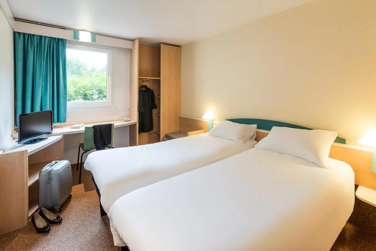 ***  Hotel Ibis Lyon Est Bron Francia
