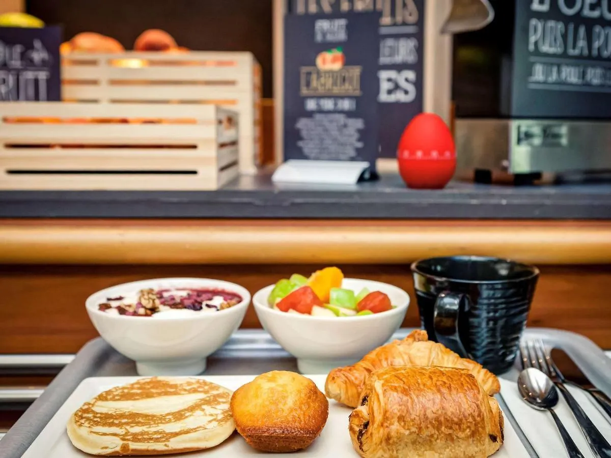 Hotel Ibis Lyon Est Bron